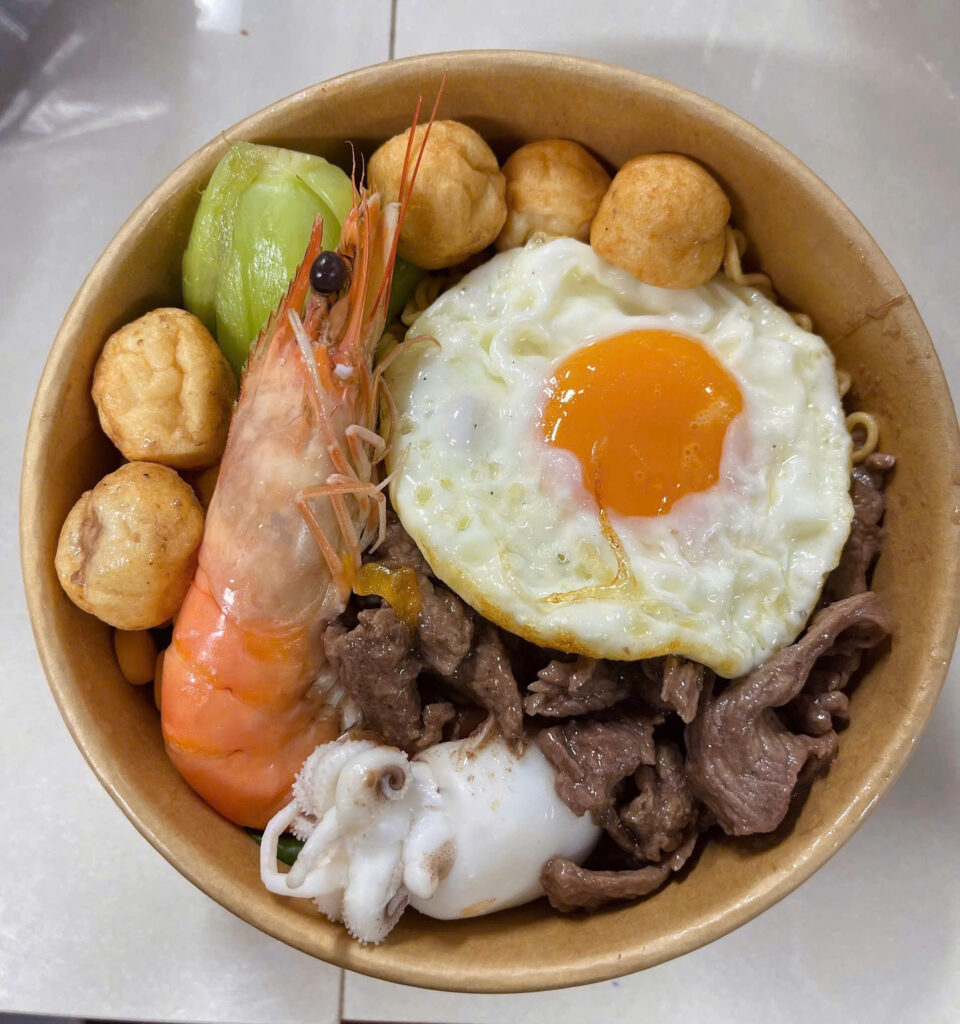 🍜 3 Loại Mì Trộn Cá Viên, Bò Và Hải Sản Tại Chú Mập Ăn Vặt Có Gì Đặc Biệt?